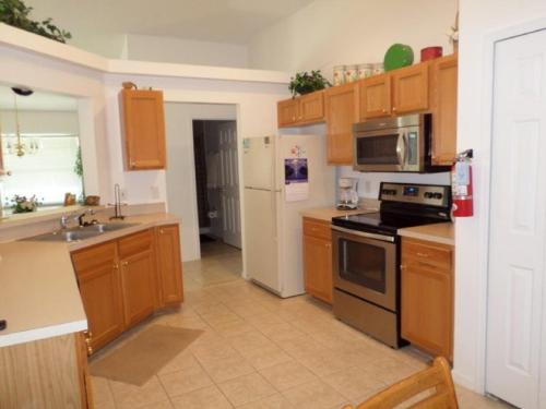 Wellington Wonderlust - Three Bedroom Home - image 2