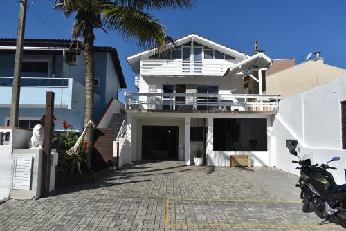 Inngang, Residencial Morro do Macaco in Bombinhas