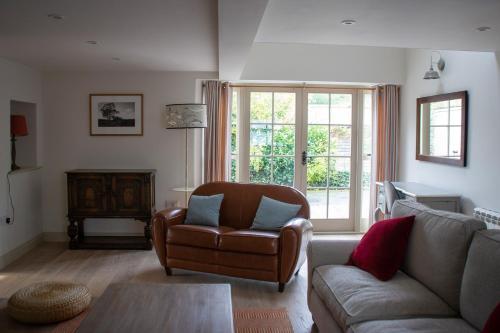 Ford End Cottage - image 5
