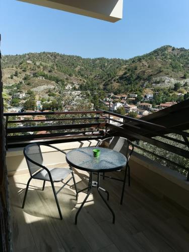 Vista exterior, Kakopetria Heights in Nicosia