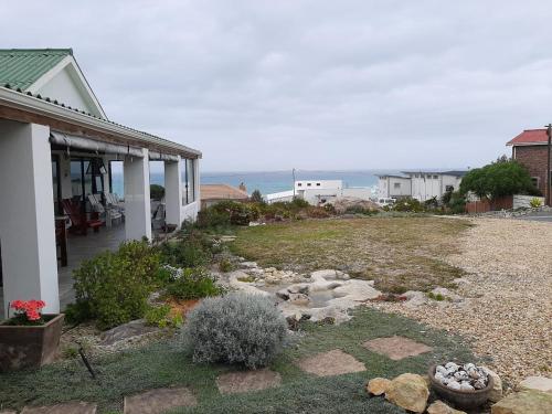 4 Margo, Struisbaai