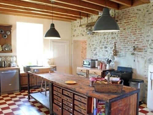 Gîte Louroux-de-Bouble, 5 pièces, 10 personnes - FR-1-489-310 gîte à louer Le Mazeau