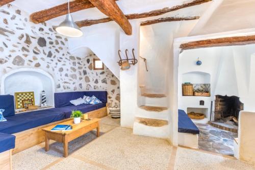  CA NA MIRET, Ferienwohnung in Estellenchs