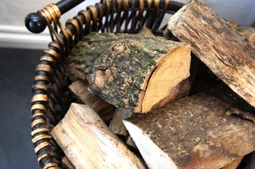 Thirley Cotes Farm Cottages - image 8