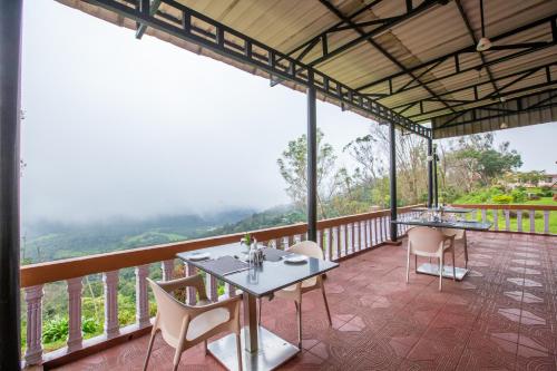 KSTDC Hotel Mayura Valley View Madikeri in Coorg