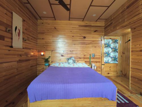 Wanderthirst Dharamshala - Chirping Wooden Chalet