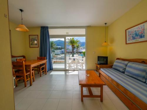 Agi Rescator Resort in El Mas Oliva