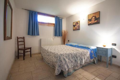 2 bedrooms, 5 beds