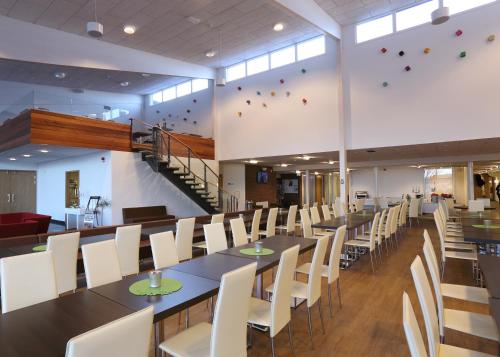 餐廳, 孔帕森酒店 (Kompassen) in 恩雪平