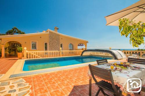 Abahana Villas Claveles gîte à louer Pedramala