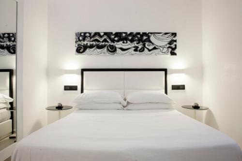 LHP Suite Napoli Parco Margherita - image 13