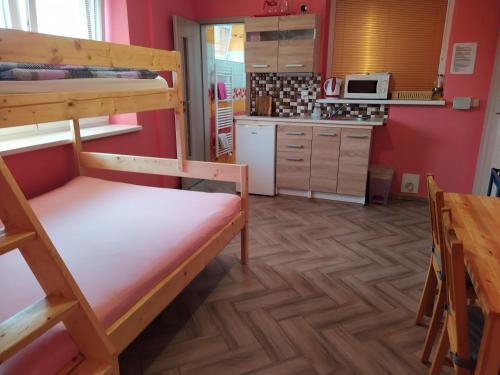 Apartments Klentnice U Mikulova - image 3