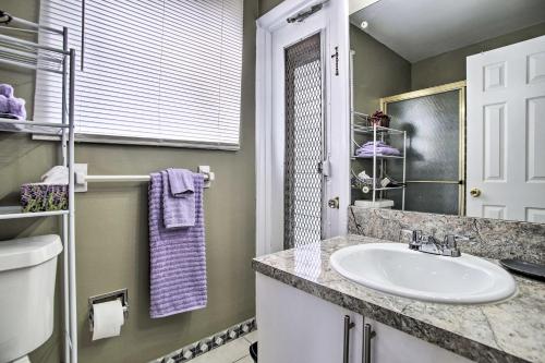 Miami Escape with Private Oasis about 6 Mi to Beaches!