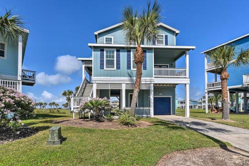 Galveston Retreat with Deck on San Luis Beach! - image 14