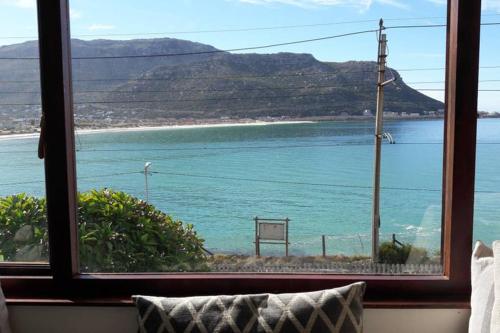 Uitkyk, Fish Hoek