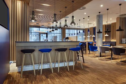 Holiday Inn Express - Berlin - Alexanderplatz an IHG Hotel - image 4