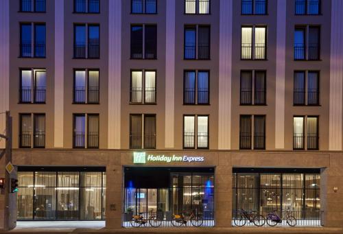 Holiday Inn Express - Berlin - Alexanderplatz by IHG, Берлин