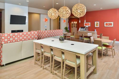 Holiday Inn Express Albuquerque N - Bernalillo by IHG Holiday Inn Express Albuquerque N - Bernalillo by IHG