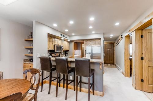 Canyon Creek A202 - image 3