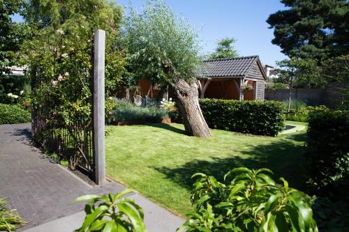 Bed & Breakfast Monument076 Etten-Leur - image 14