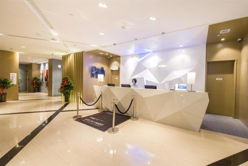 Holiday Inn Express Chengde Downtown, an IHG Hotel