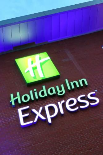 Holiday Inn Express Birmingham Redditch, an IHG Hotel