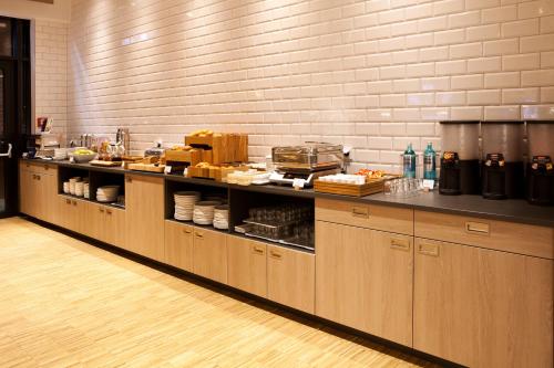 Holiday Inn Express - Darmstadt an IHG Hotel - image 2