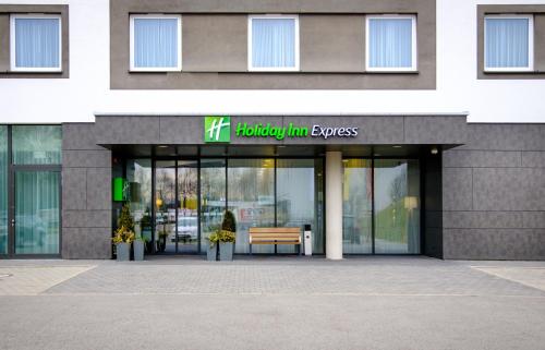 Holiday Inn Express Friedrichshafen By IHG - image 3