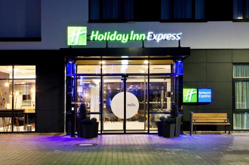 Holiday Inn Express - Kaiserslautern, an IHG hotel - Hotel - Kaiserslautern