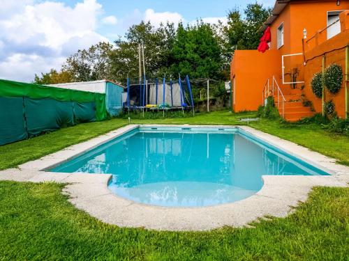 Holiday Home in Redondela with Sea Views gîte à louer Candeán