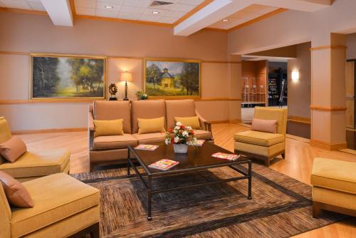 A szálláshely kívülről, Holiday Inn Express Breezewood By IHG in Breezewood