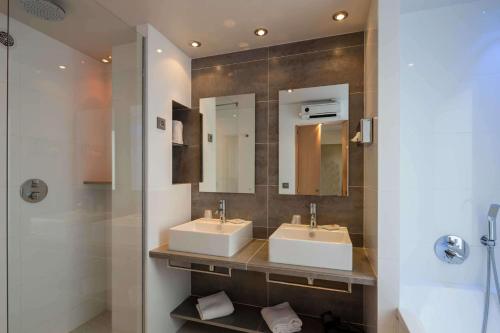Best Western Plus Le Lavarin - image 10
