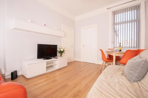See 'DWELLCOME HOME Ltd' South Shields Seaside 2 Double Bedroom Apartment