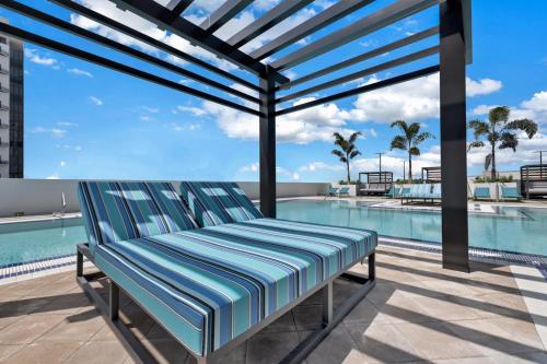 Luxury Apartment in Downtown Doral - image 29