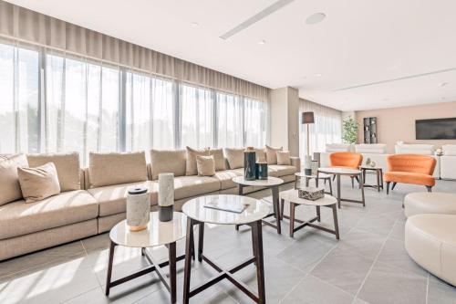 Luxury Apartment in Downtown Doral - image 37