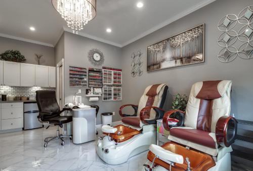 สปา, ทวิน พีกส์ ลอดจ์ แอนด์ ฮอต สปริงส์ (TWIN PEAKS LODGE & HOT SPRINGS) in อูเรย์ (โคโลราโด)