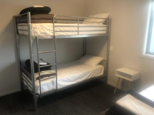 1 twin bed, 2 bunk beds
