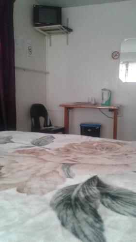 Poplar Guest House 8 rooms