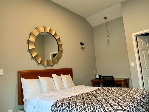 Penn Lodge Hotel & Suites Philadelphia - Bensalem