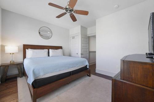 Seaside Escape by Bliss Beach Rentals - image 4