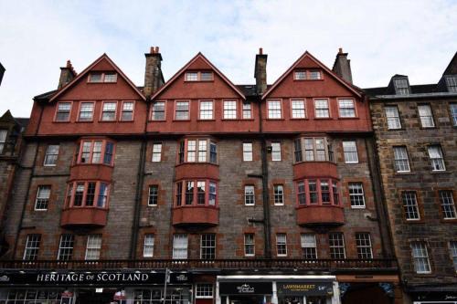 Royal Mile Romance by Heritage Of Scotland LLP - image 13