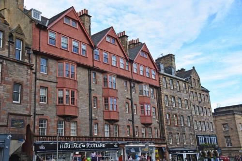 Royal Mile Romance by Heritage Of Scotland LLP - image 6