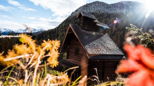 Hof Zuort in Sent GR, Schweiz