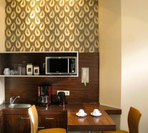 Amadeus Apartments - image 5