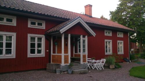 B&B Hedemora - Röda stugan - Bed and Breakfast Hedemora