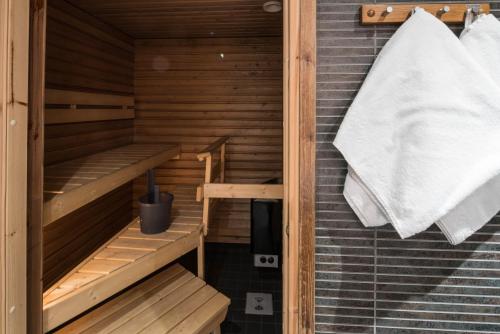 Bathroom, Lapland Hotels Luostotunturi & Amethyst Spa in Sodankyla