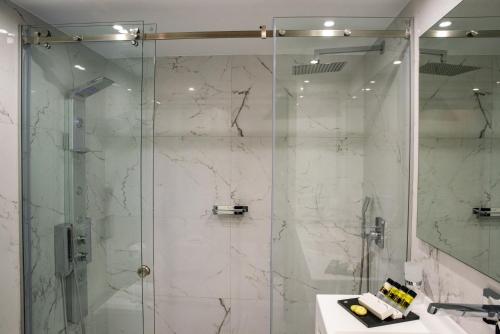 Lagaria Hotel - image 12