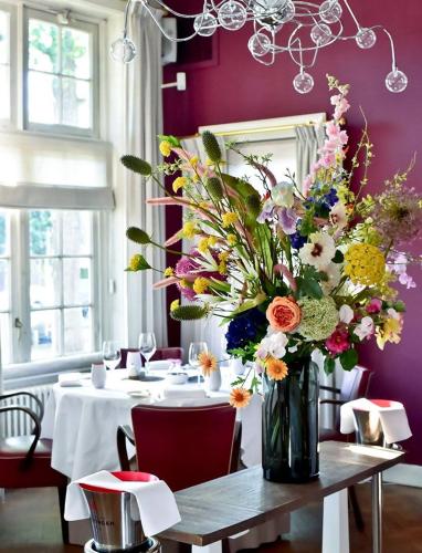 Boutique Hotel 't Lansink in เฮนเจโล