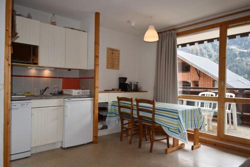 Vaujany Locations - Appartement de La Fare - Apt 10 - image 2