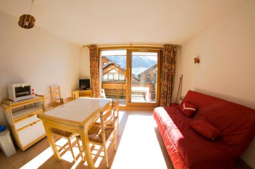 Vaujany Locations - Claret II Studio 3 - image 3